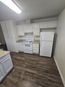 1665 Wendy Ln- 3